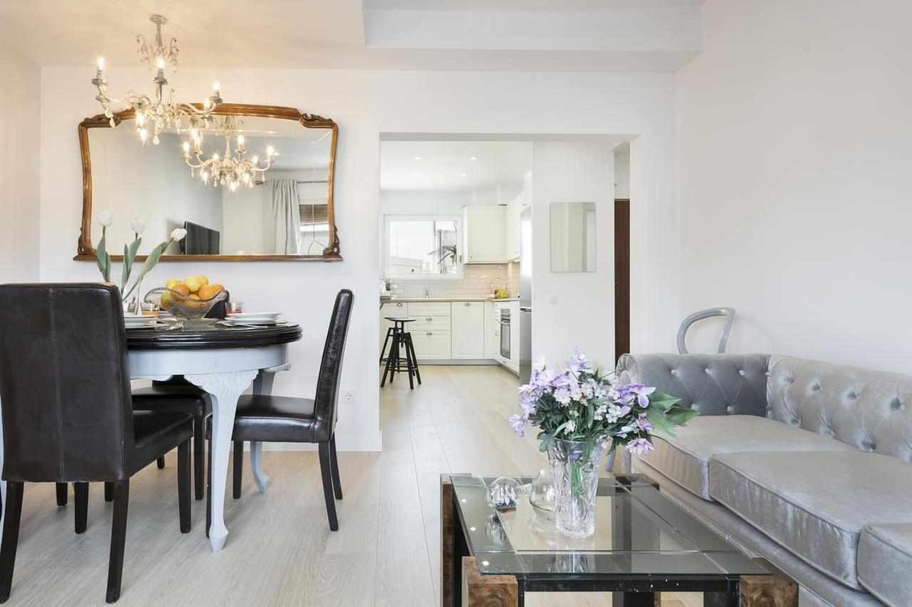 Apartment Leonor Barcelona Ngoại thất bức ảnh