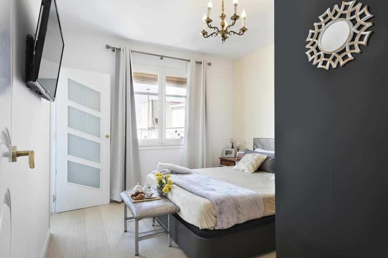 Apartment Leonor Barcelona Ngoại thất bức ảnh